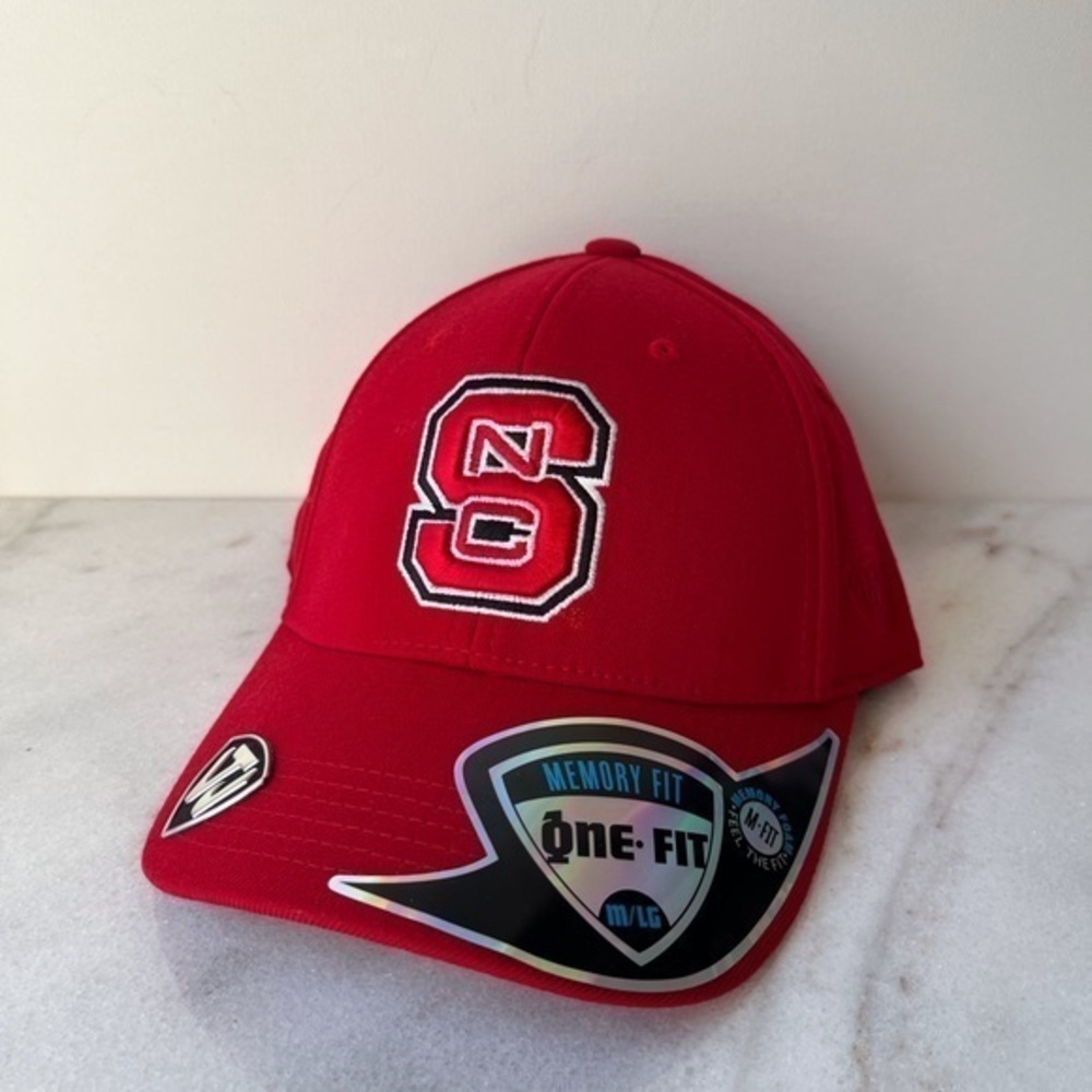 North Carolina State Wolfpack League fitted Cap hat
